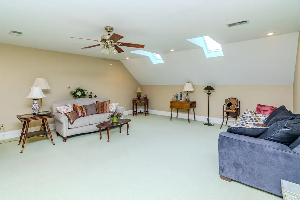 110 Saratoga Drive Frankfort KY 40601