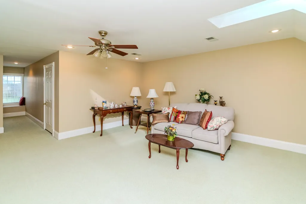 110 Saratoga Drive Frankfort KY 40601