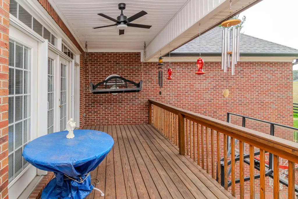 110 Saratoga Drive Frankfort KY 40601