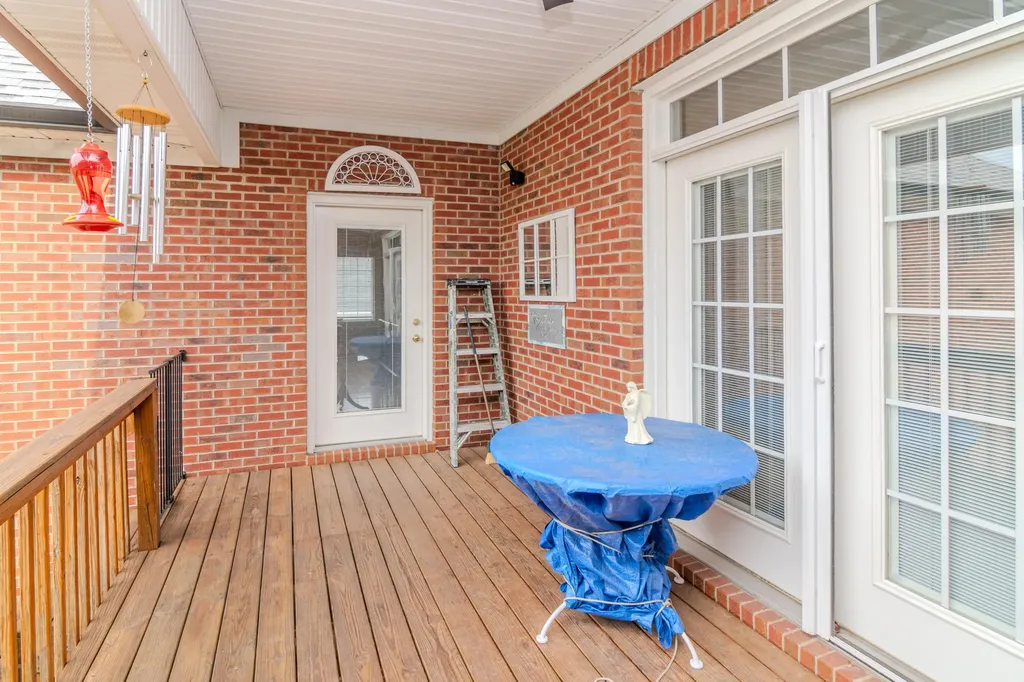 110 Saratoga Drive Frankfort KY 40601