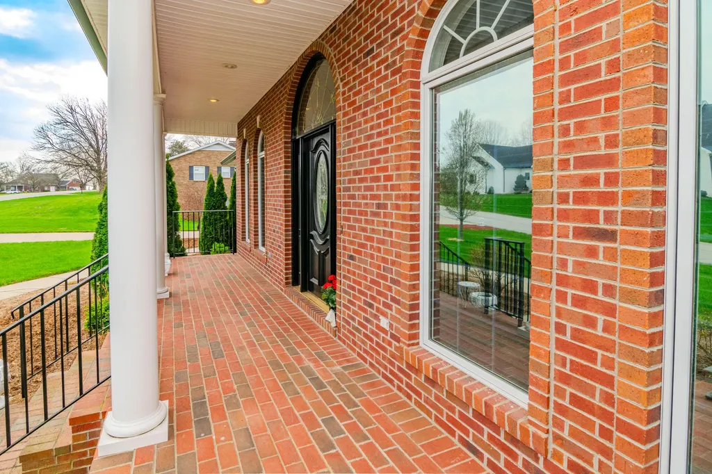 110 Saratoga Drive Frankfort KY 40601