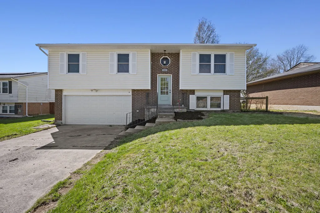 302 Yorktown Court Georgetown KY 40324