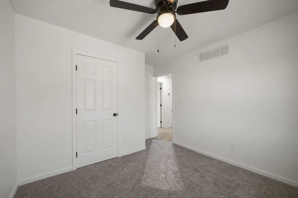 302 Yorktown Court Georgetown KY 40324