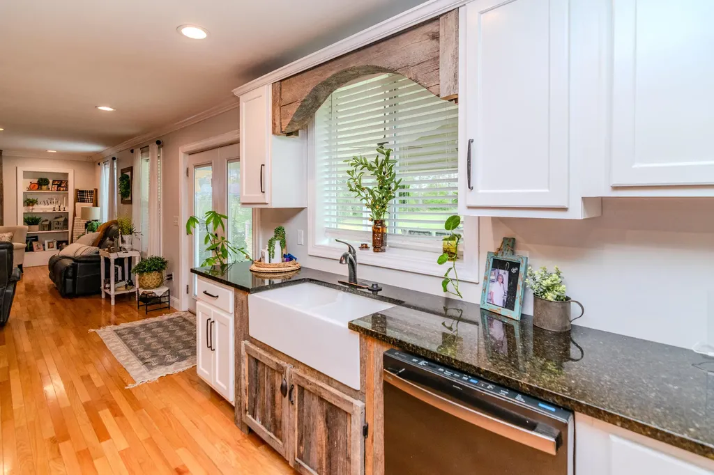 62 Iris Point Somerset KY 42503