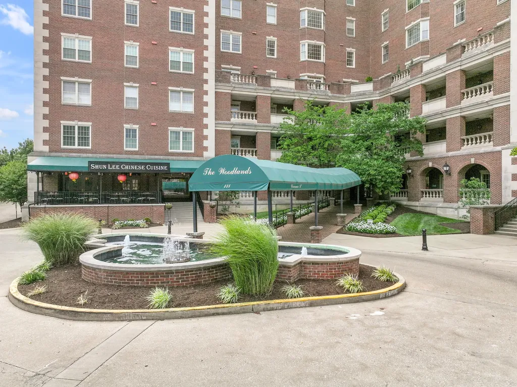 111 Woodland Avenue Lexington KY 40502