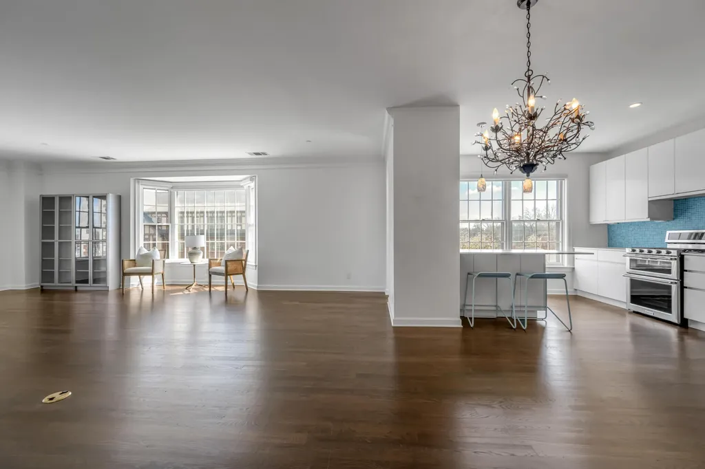 111 Woodland Avenue Lexington KY 40502