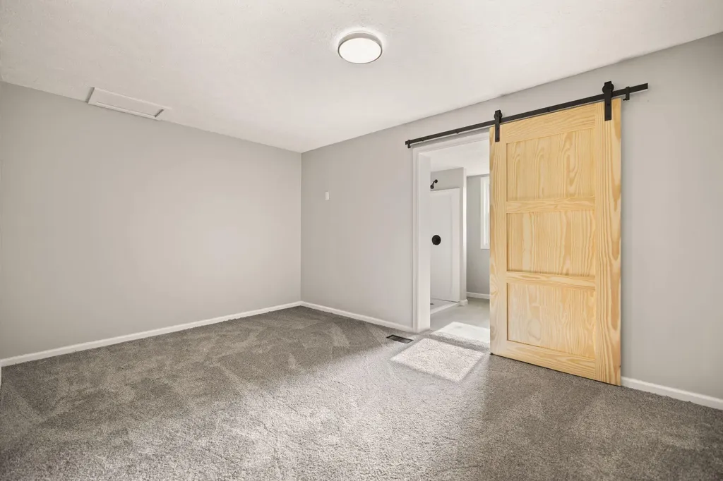 401 Drakes Creek Road Crab Orchard KY 40419