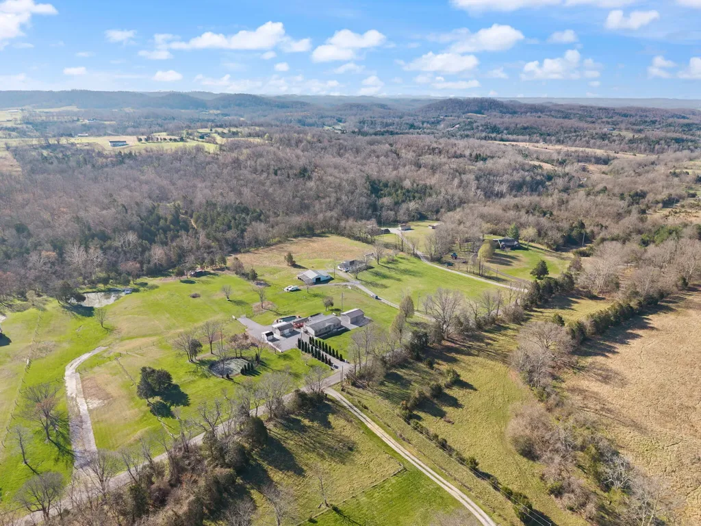 401 Drakes Creek Road Crab Orchard KY 40419