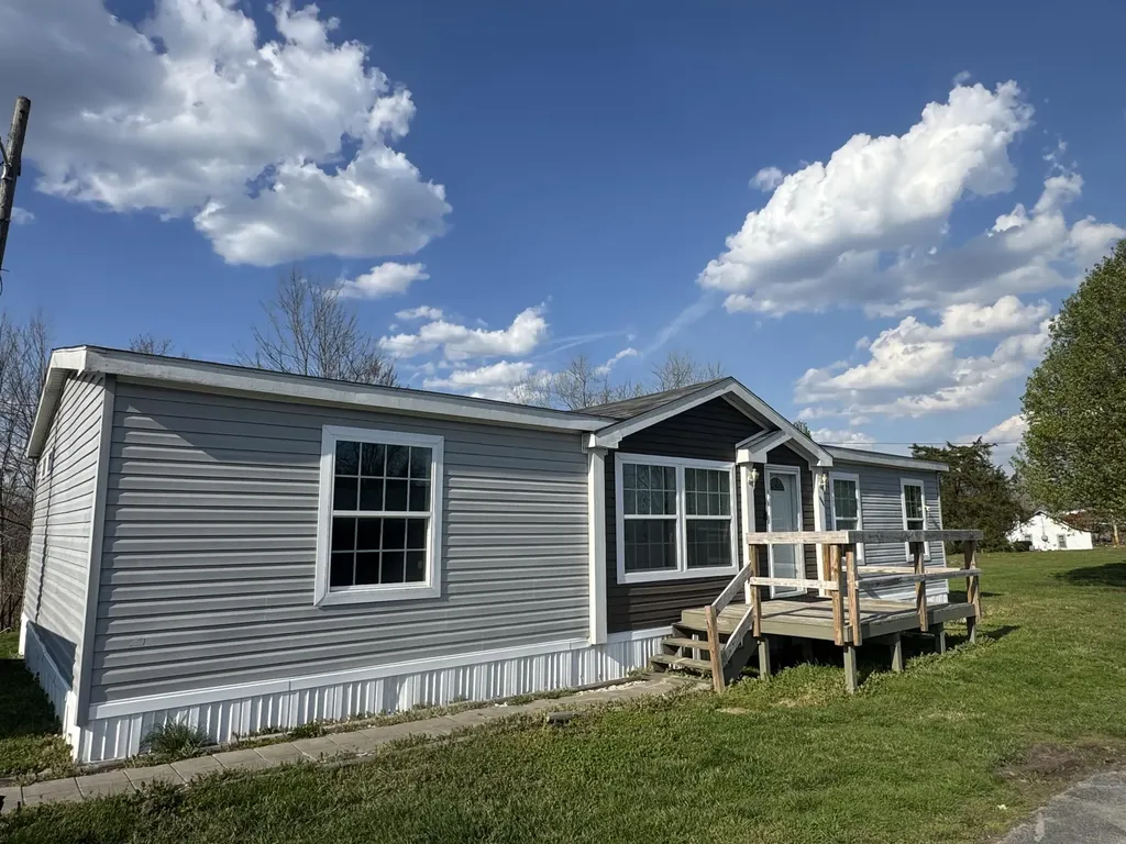 552 D Anders Road London KY 40744