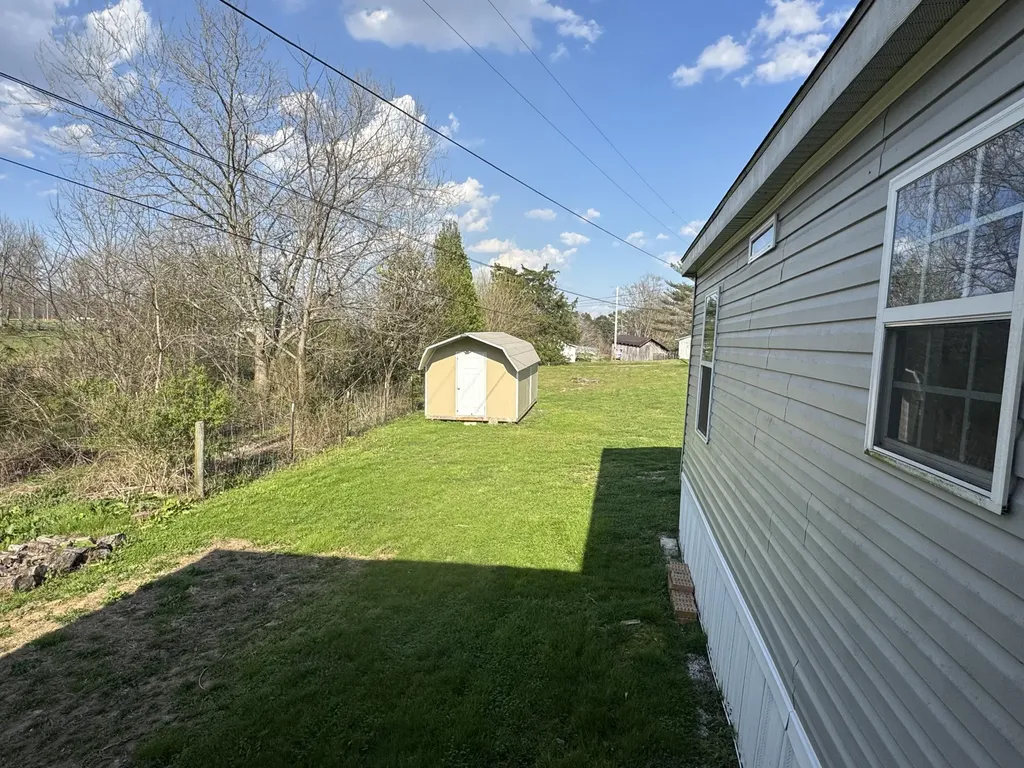 552 D Anders Road London KY 40744