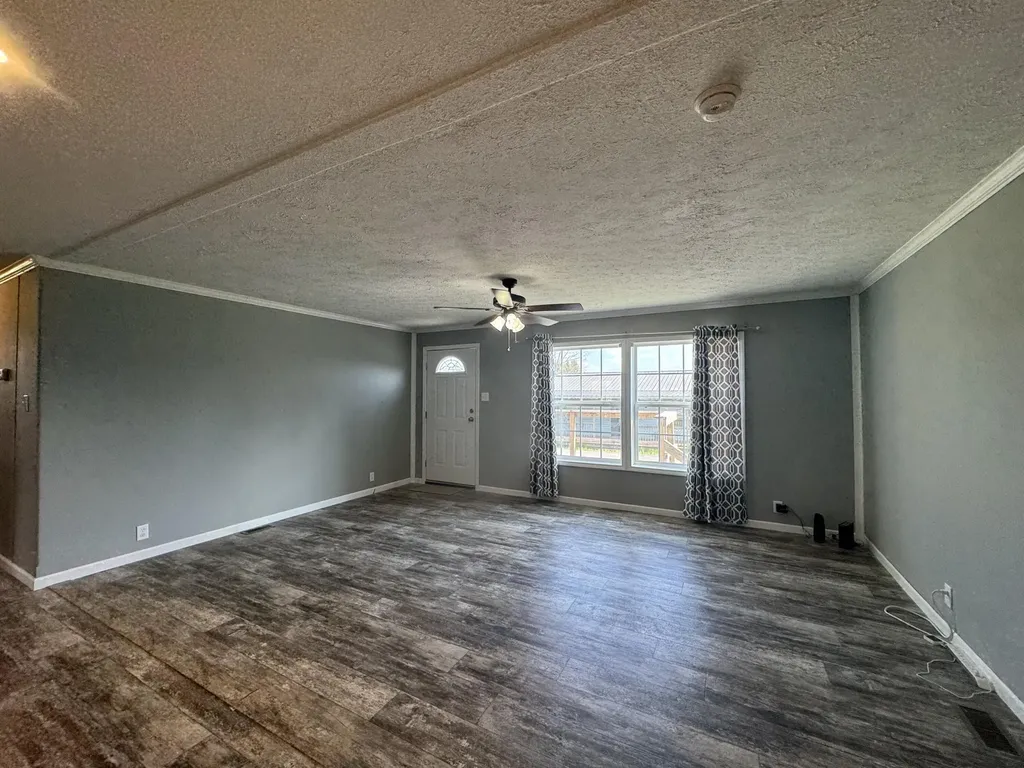 552 D Anders Road London KY 40744