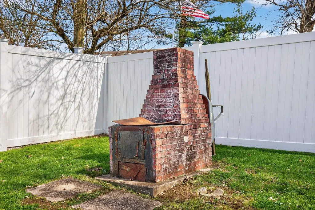 13 Arlington Road Winchester KY 40391