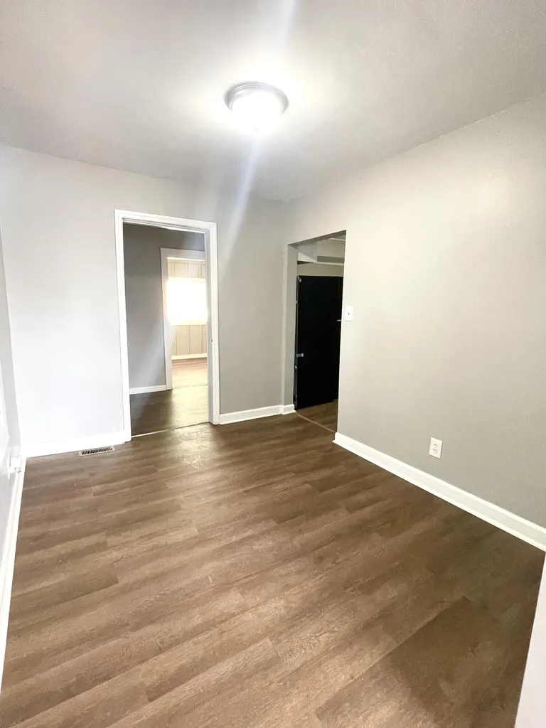 1105 Sparks Road Lexington KY 40505