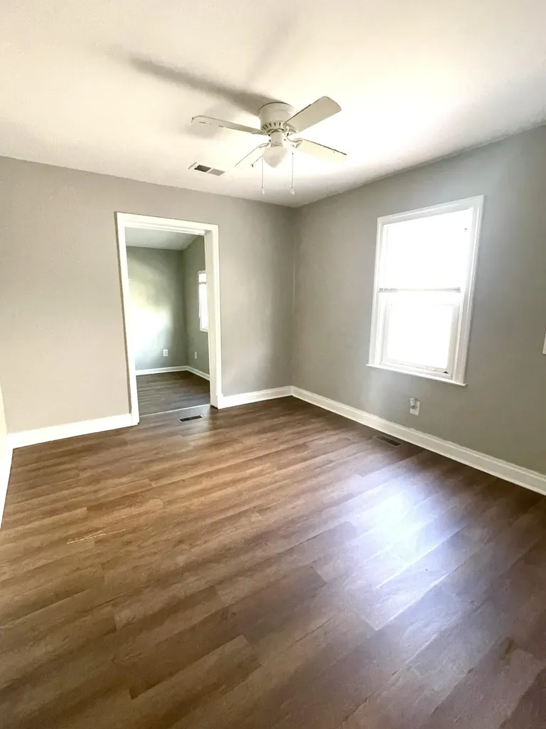 1105 Sparks Road Lexington KY 40505