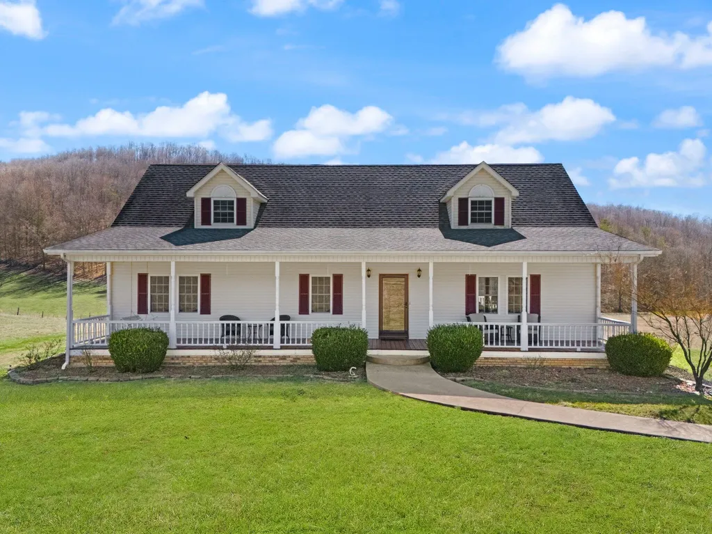 54 Jess Crisswell Road Monticello KY 42633