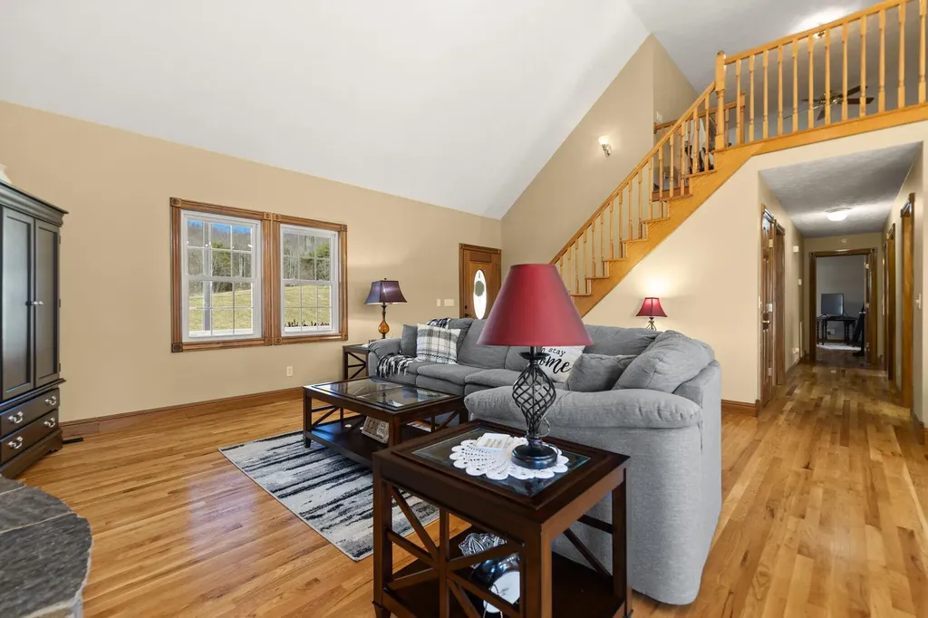 54 Jess Crisswell Road Monticello KY 42633