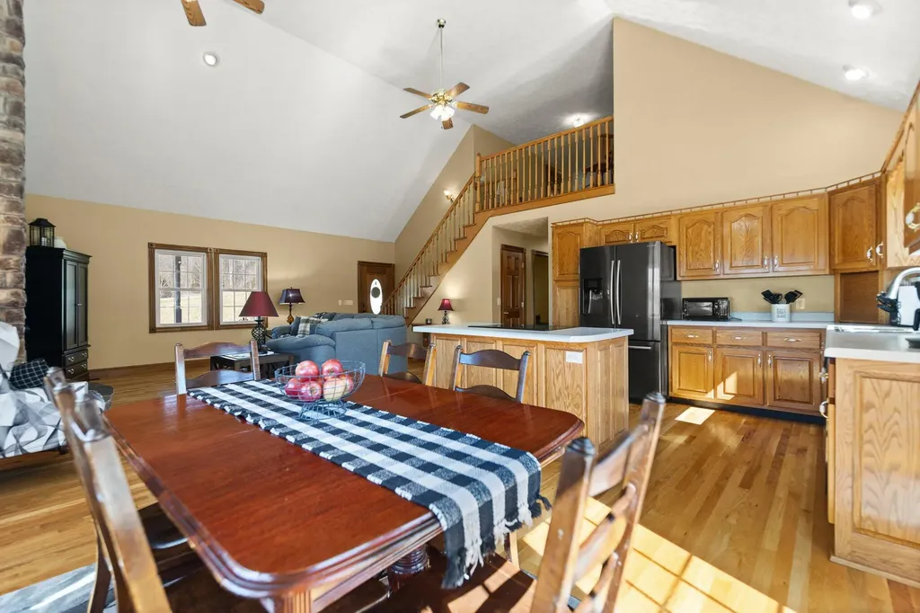 54 Jess Crisswell Road Monticello KY 42633