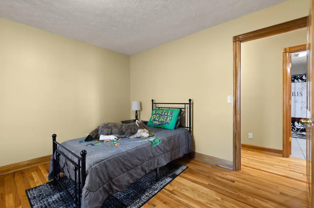 54 Jess Crisswell Road Monticello KY 42633