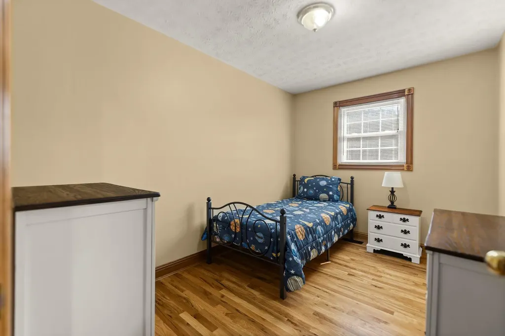 54 Jess Crisswell Road Monticello KY 42633