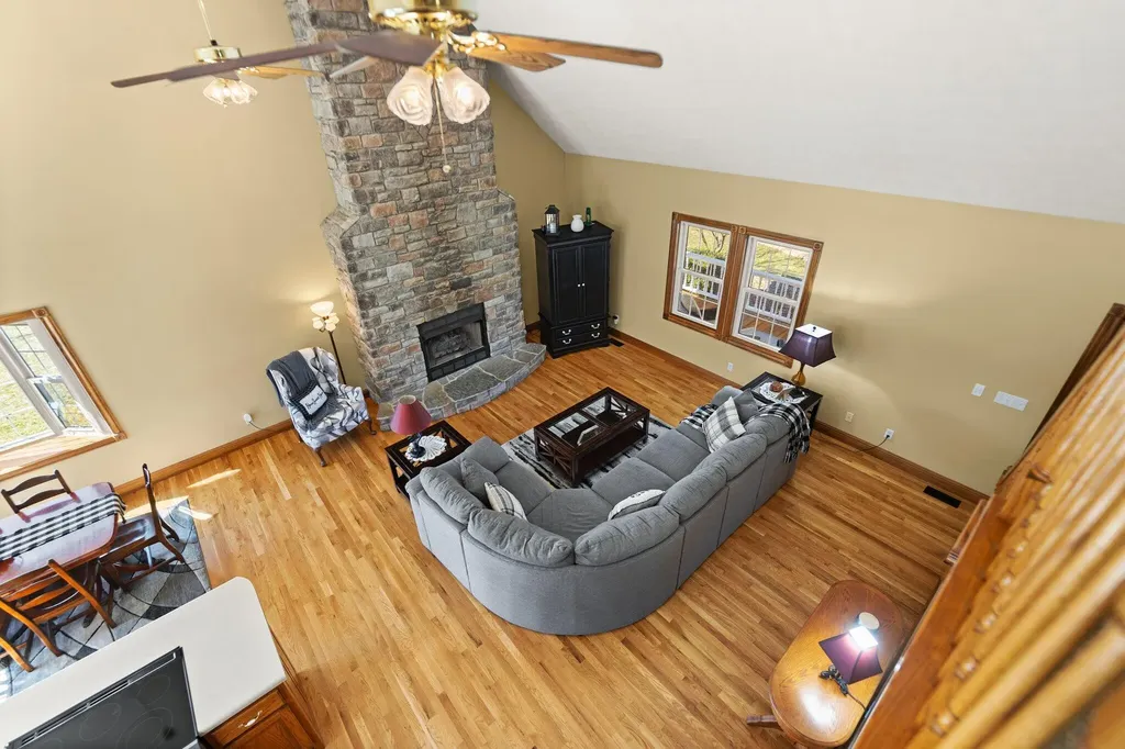 54 Jess Crisswell Road Monticello KY 42633