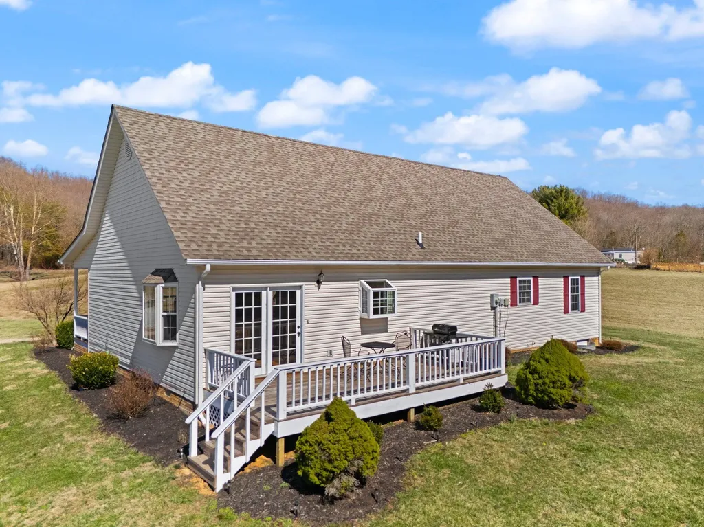 54 Jess Crisswell Road Monticello KY 42633
