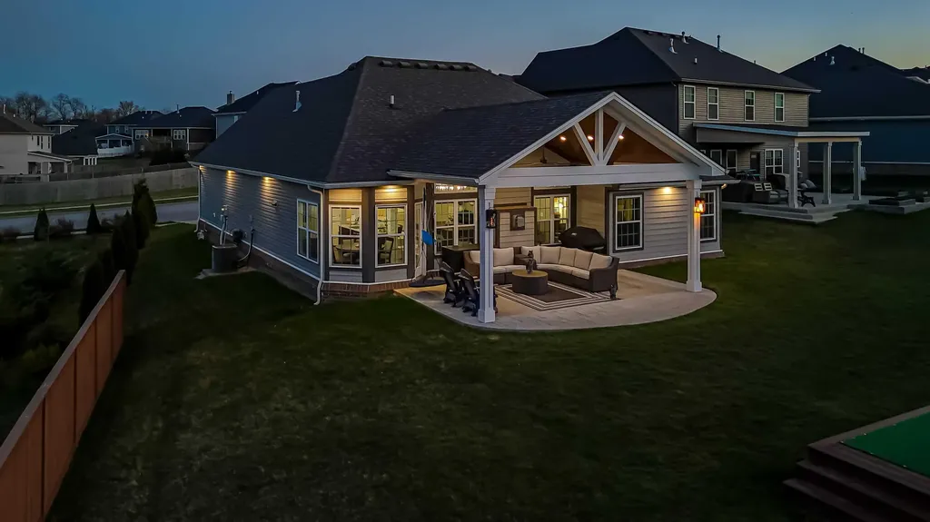 204 Blackthorn Drive Nicholasville KY 40356