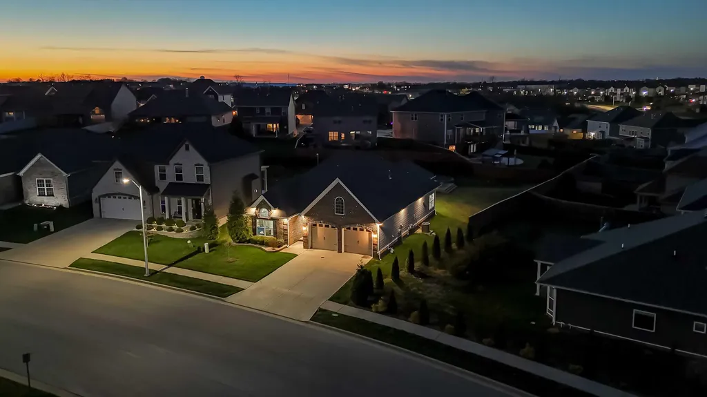 204 Blackthorn Drive Nicholasville KY 40356