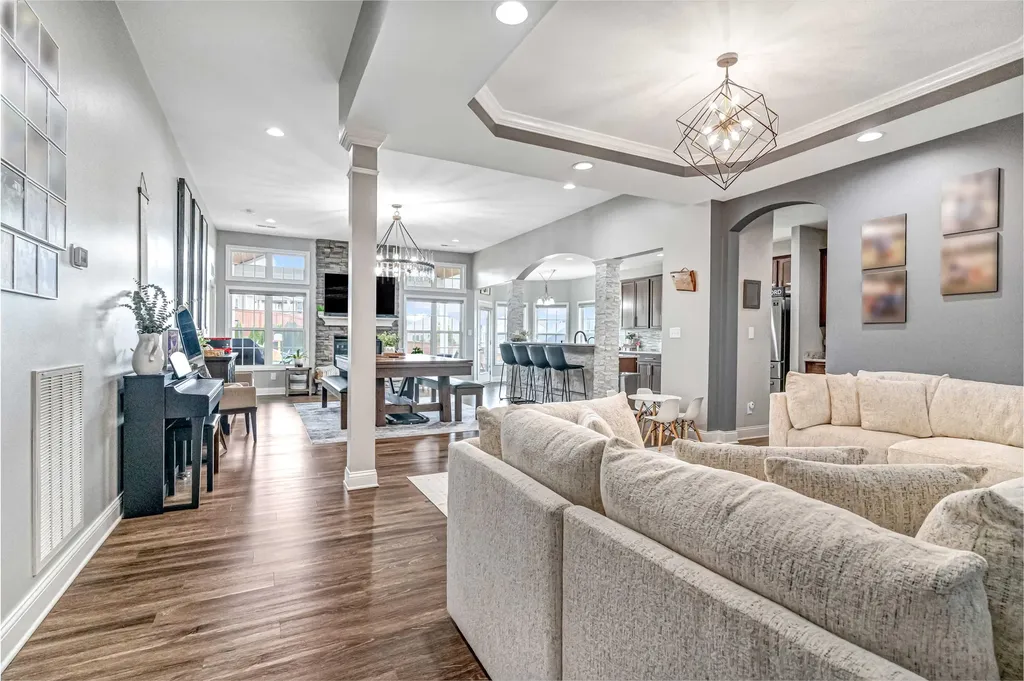 204 Blackthorn Drive Nicholasville KY 40356