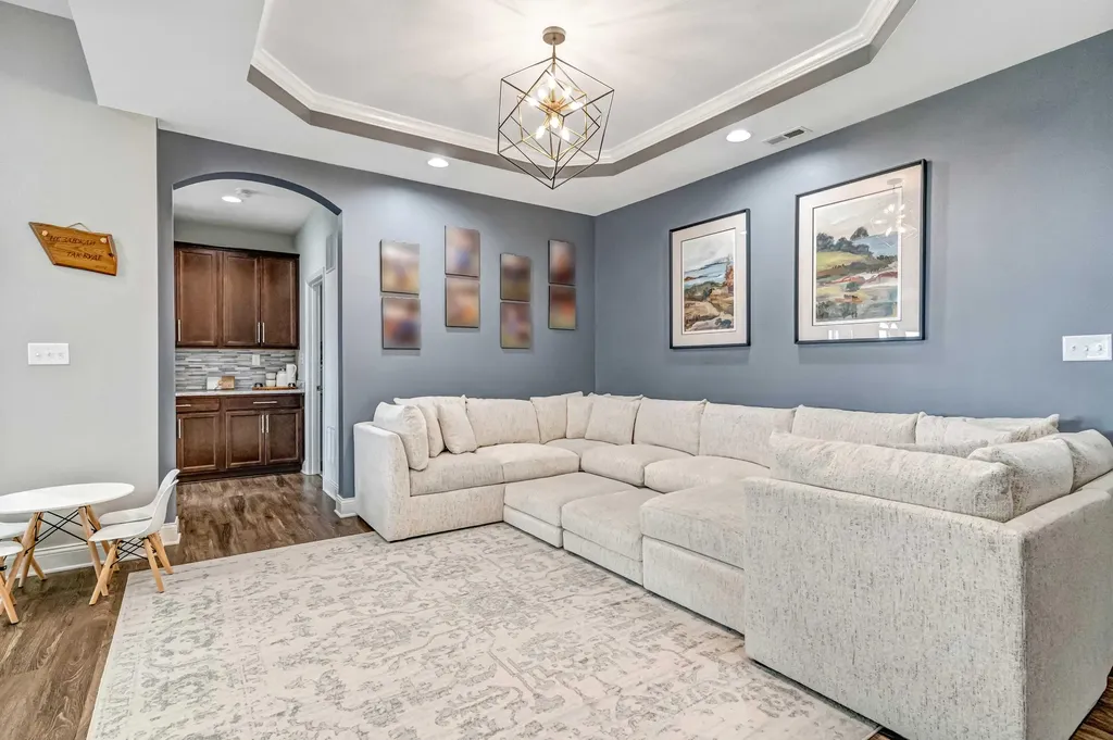 204 Blackthorn Drive Nicholasville KY 40356