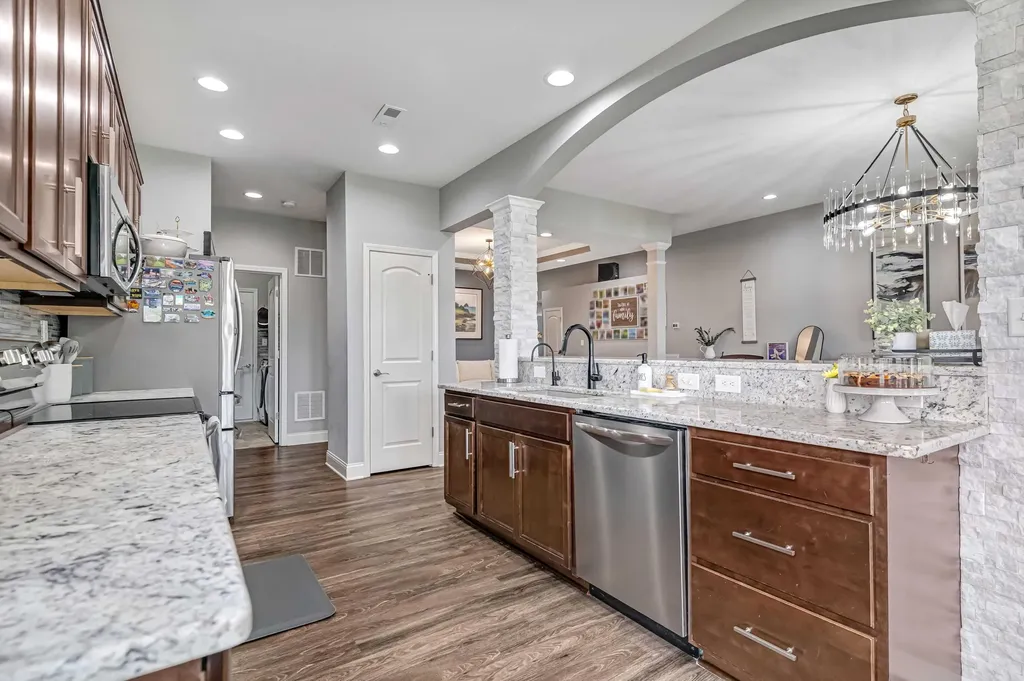 204 Blackthorn Drive Nicholasville KY 40356