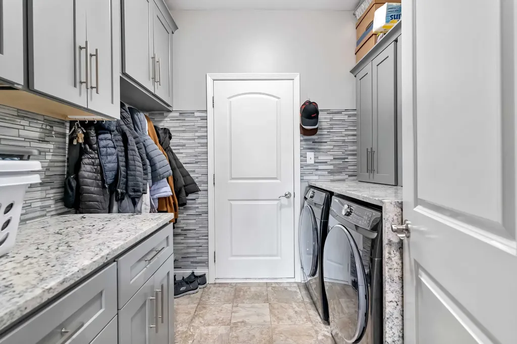 204 Blackthorn Drive Nicholasville KY 40356