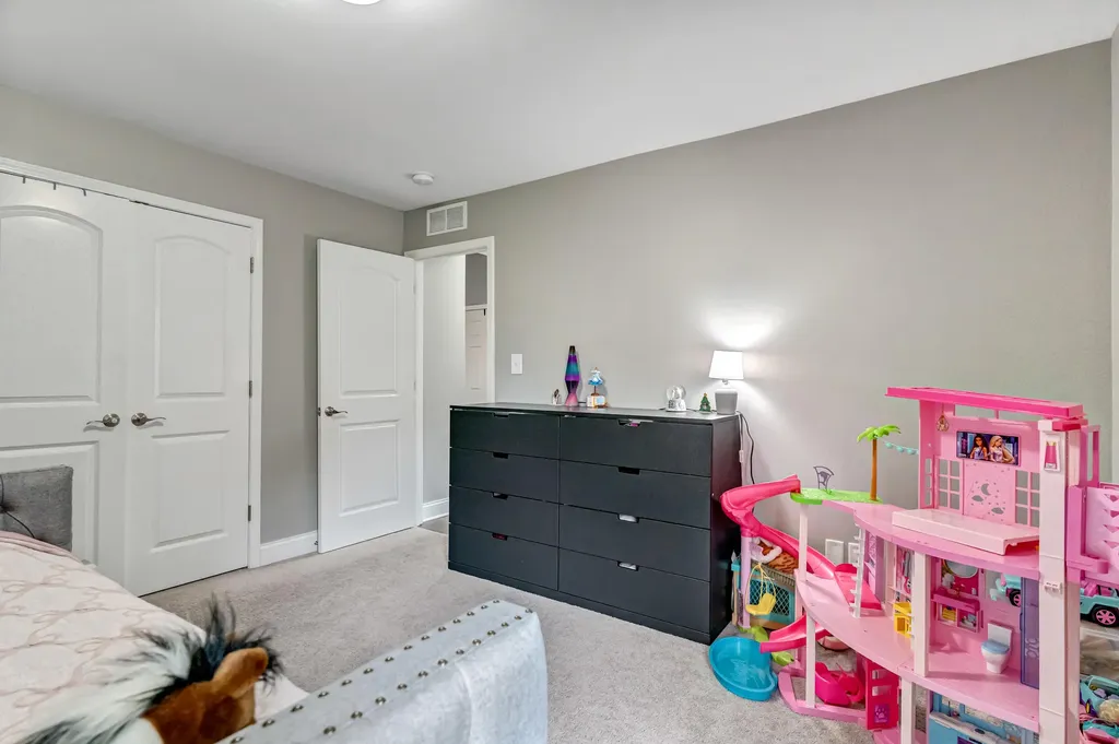 204 Blackthorn Drive Nicholasville KY 40356