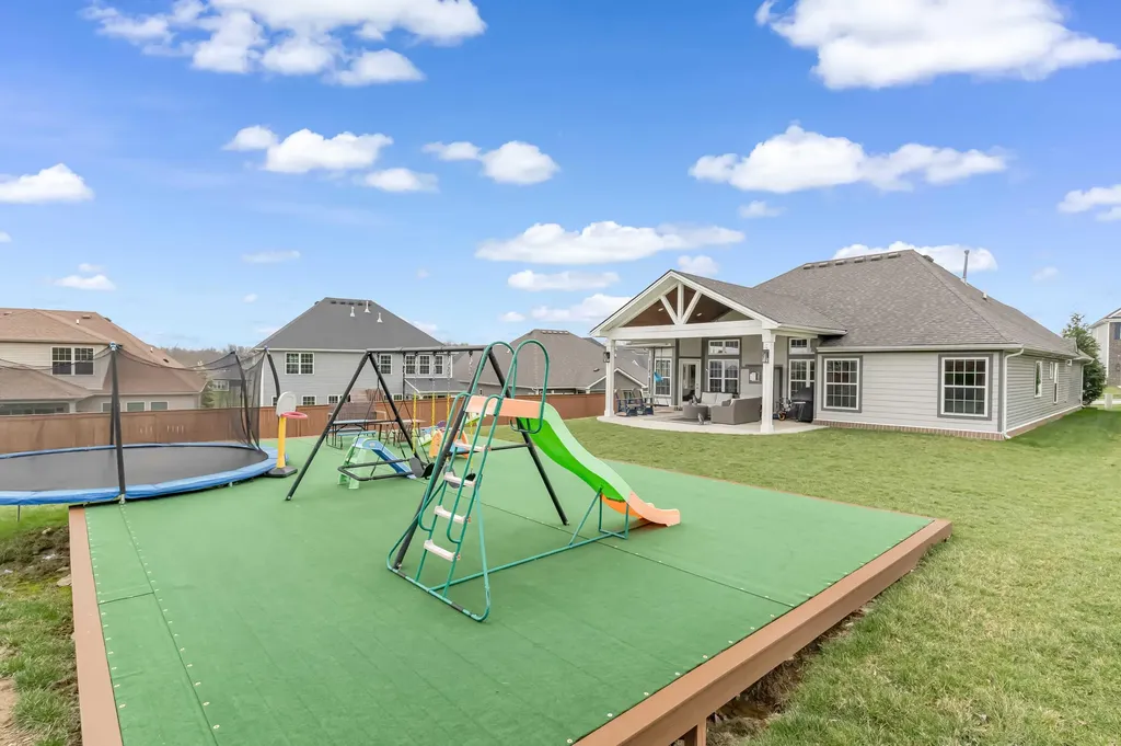 204 Blackthorn Drive Nicholasville KY 40356