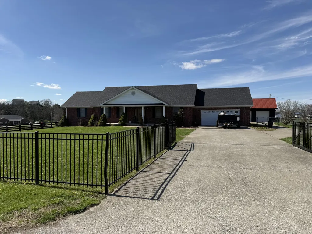 123 Dreyfus Road Berea KY 40403