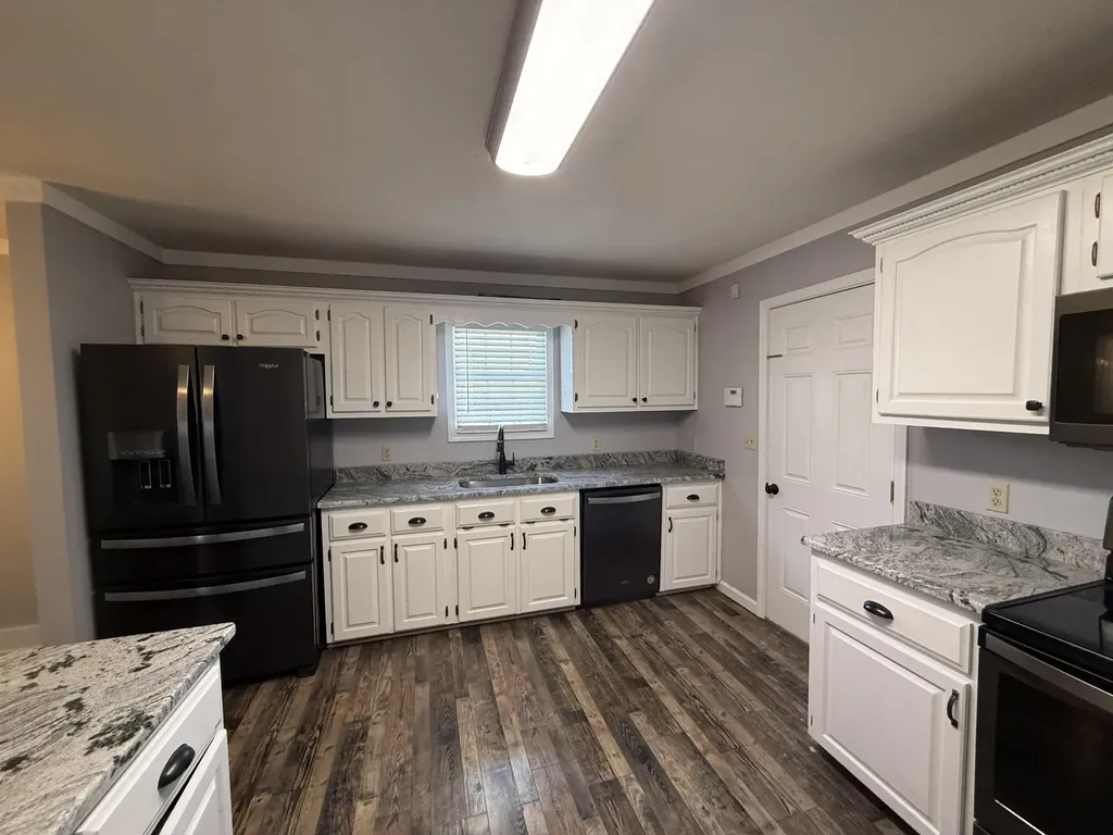 123 Dreyfus Road Berea KY 40403