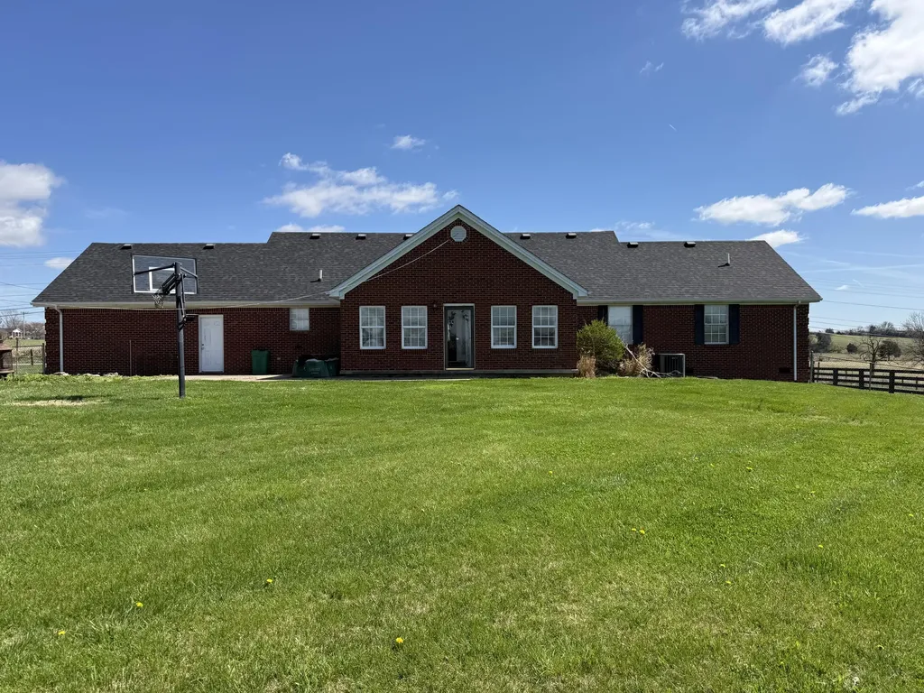 123 Dreyfus Road Berea KY 40403