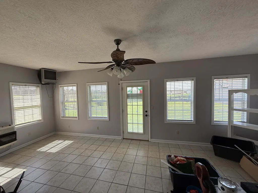 123 Dreyfus Road Berea KY 40403