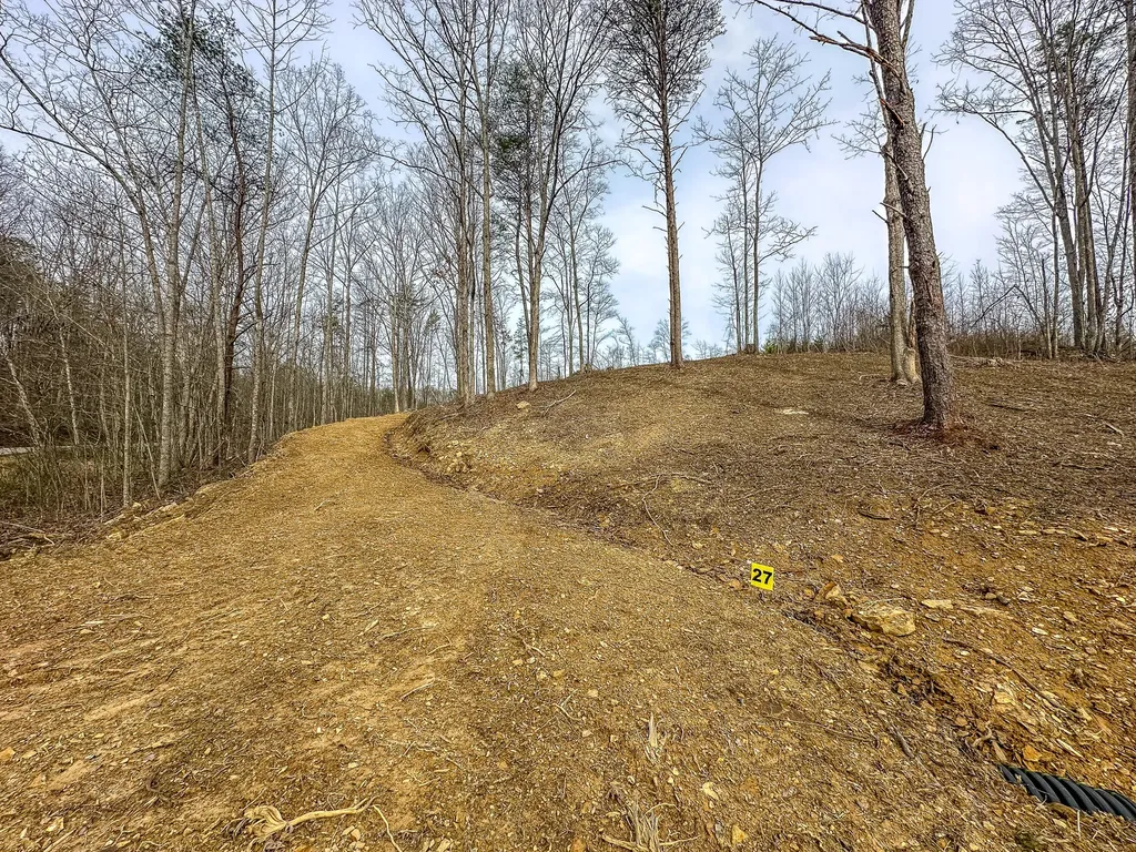3279 Hazel Patch Road East Bernstadt KY 40729