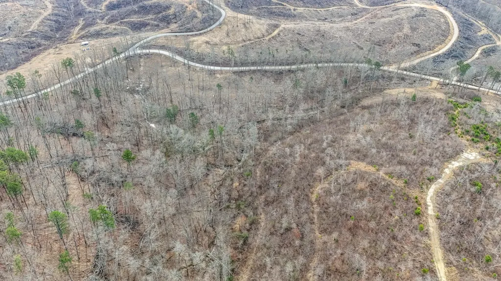 3488 Hazel Patch Road East Bernstadt KY 40729
