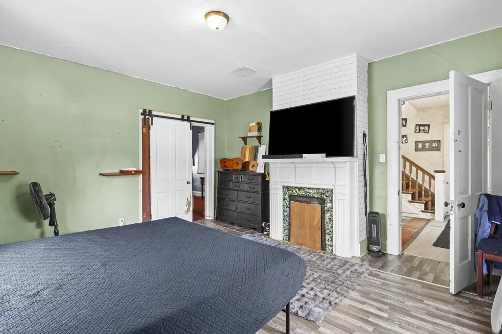 219 Main Street N Middletown KY 40357