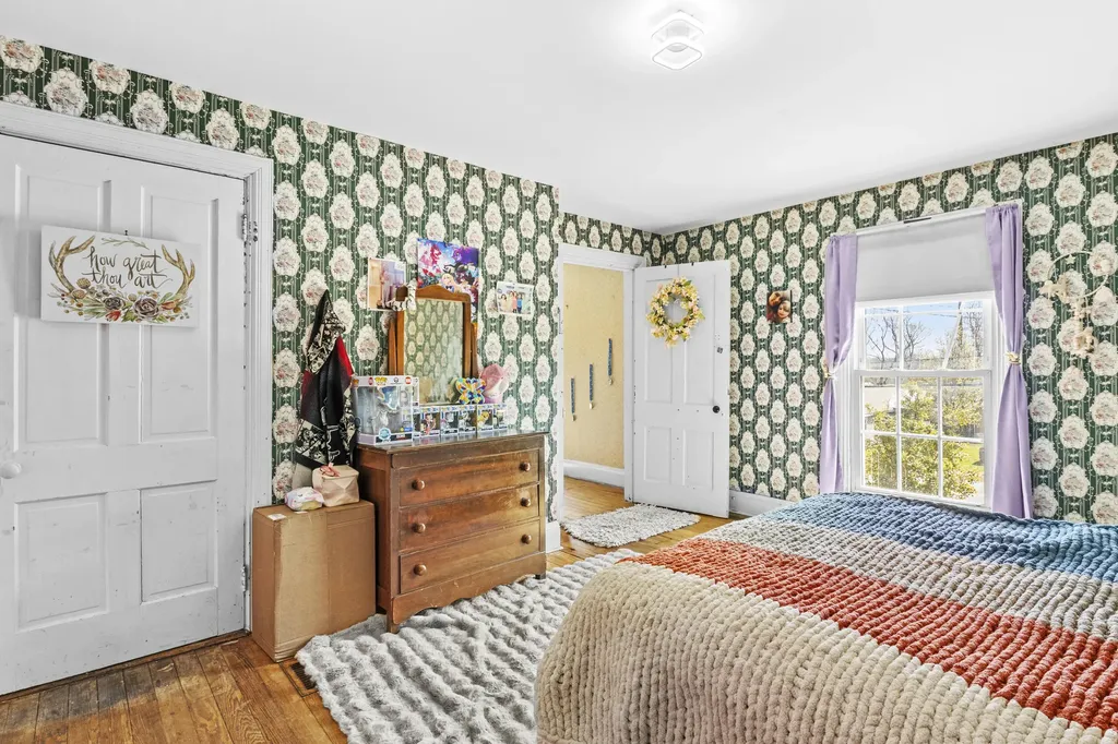219 Main Street N Middletown KY 40357