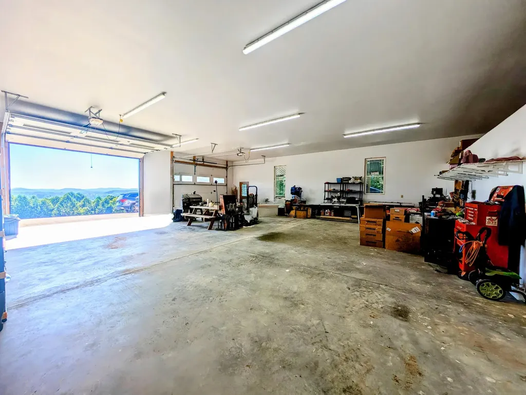 1057 Highway 90 Corbin KY 40701
