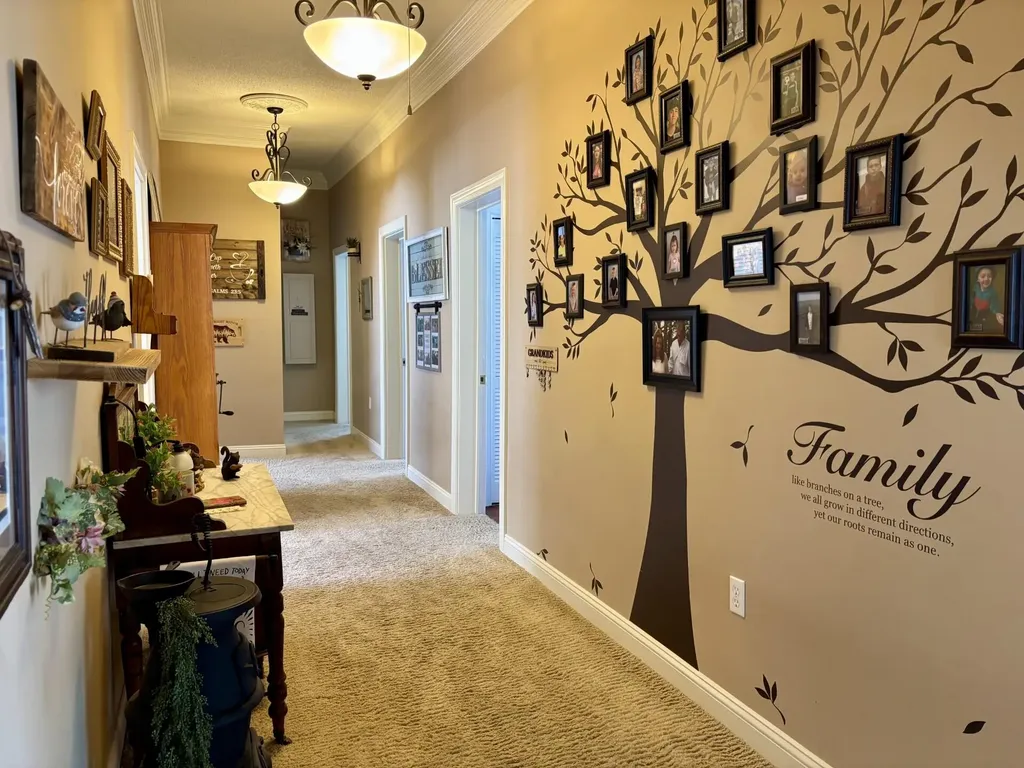 250 Hill Place Road Benham KY 40807