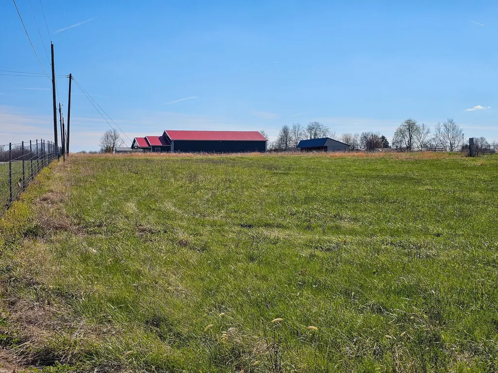 77 Jeffries Lane Hustonville KY 40437