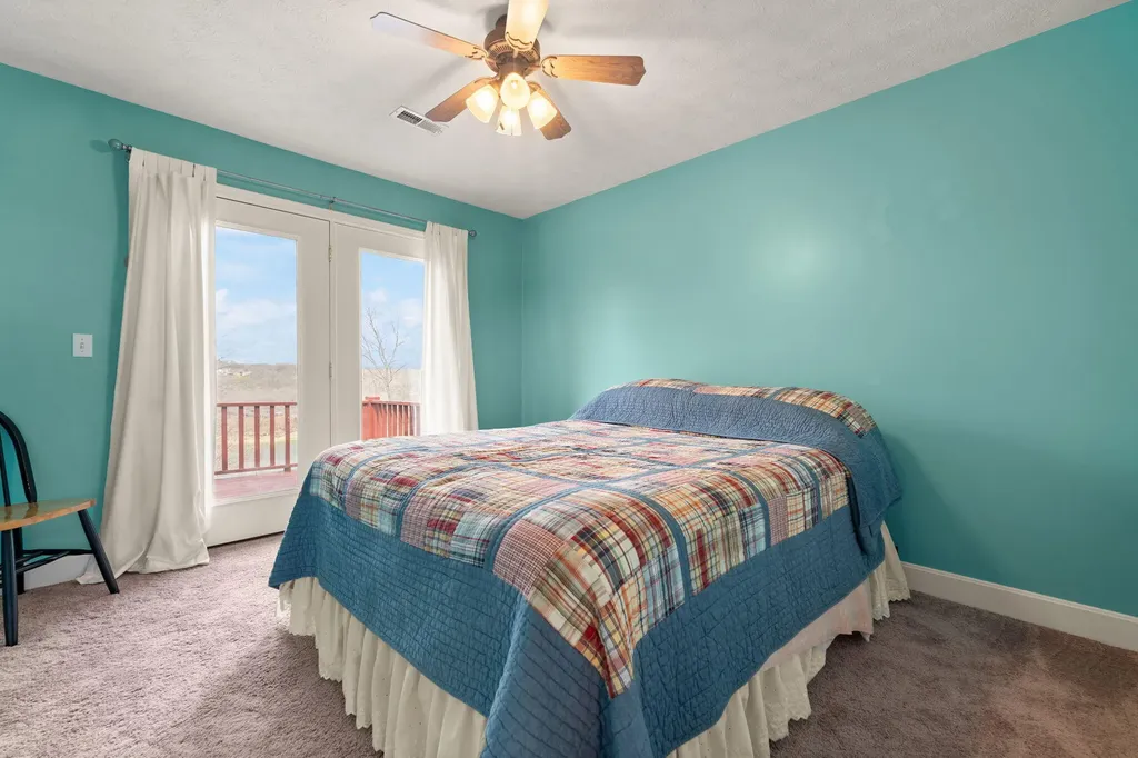 631 Lawless Road Jamestown KY 42629