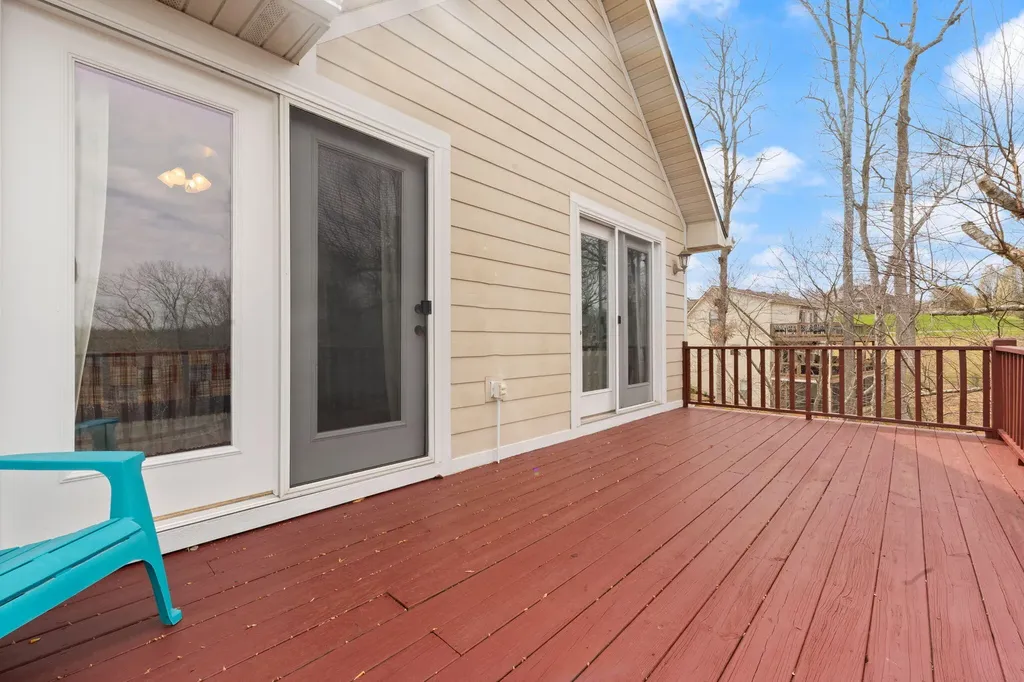 631 Lawless Road Jamestown KY 42629