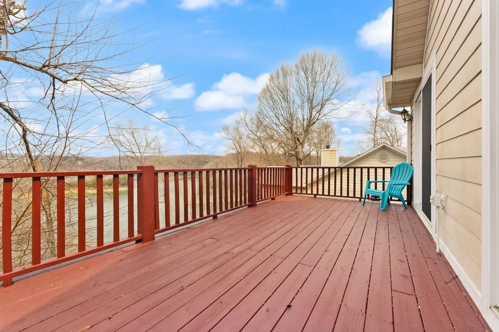 631 Lawless Road Jamestown KY 42629