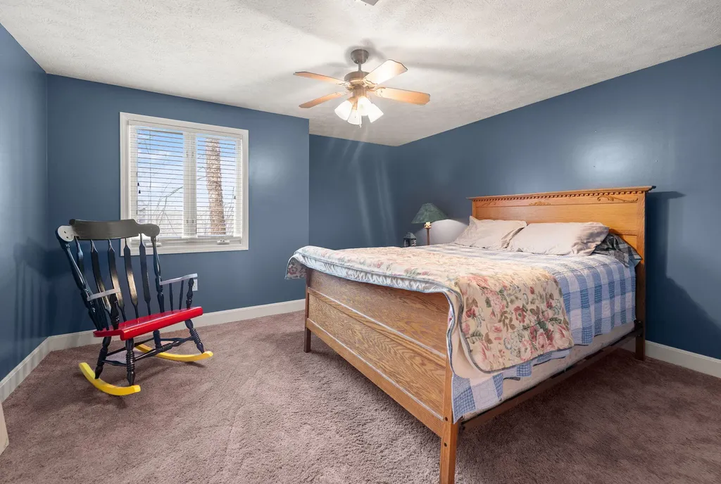 631 Lawless Road Jamestown KY 42629