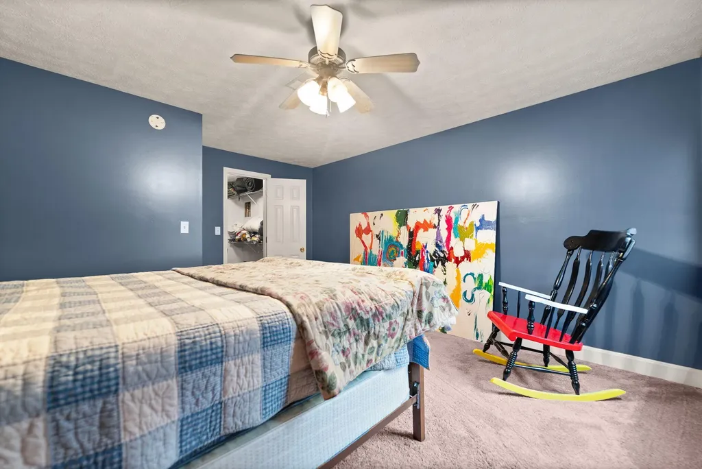 631 Lawless Road Jamestown KY 42629