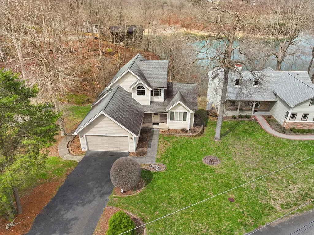 631 Lawless Road Jamestown KY 42629